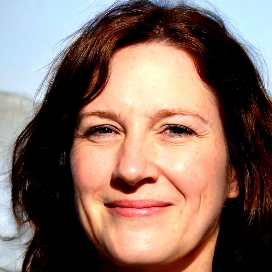 Marlene Siebert, Leitende Finanzberaterin