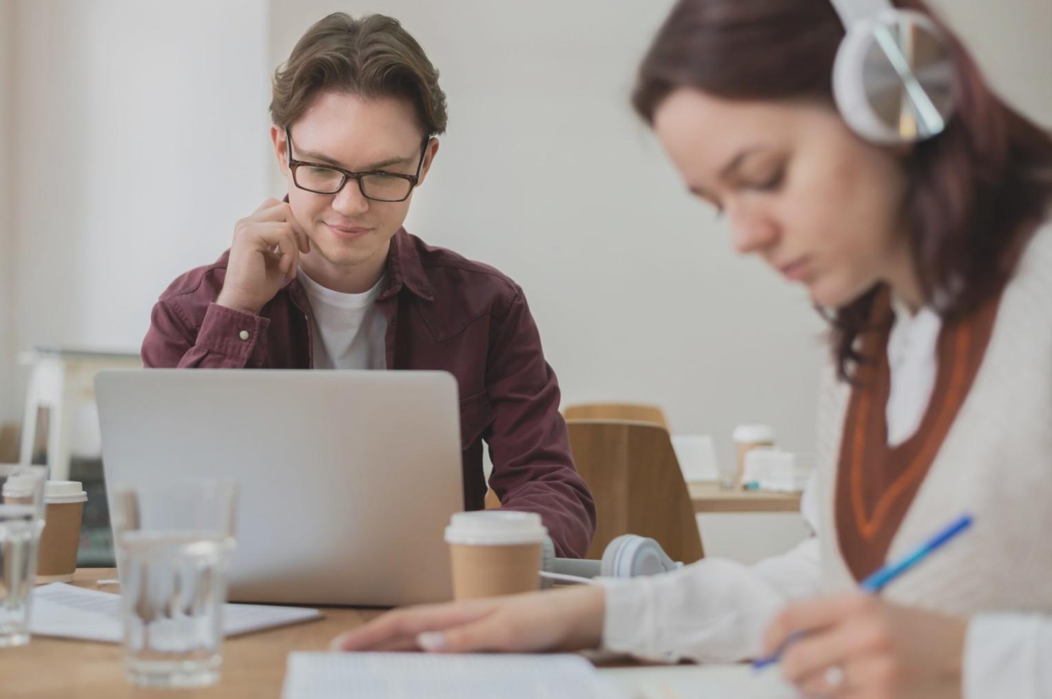 Strukturierte Wissensvermittlung in Kleingruppen
